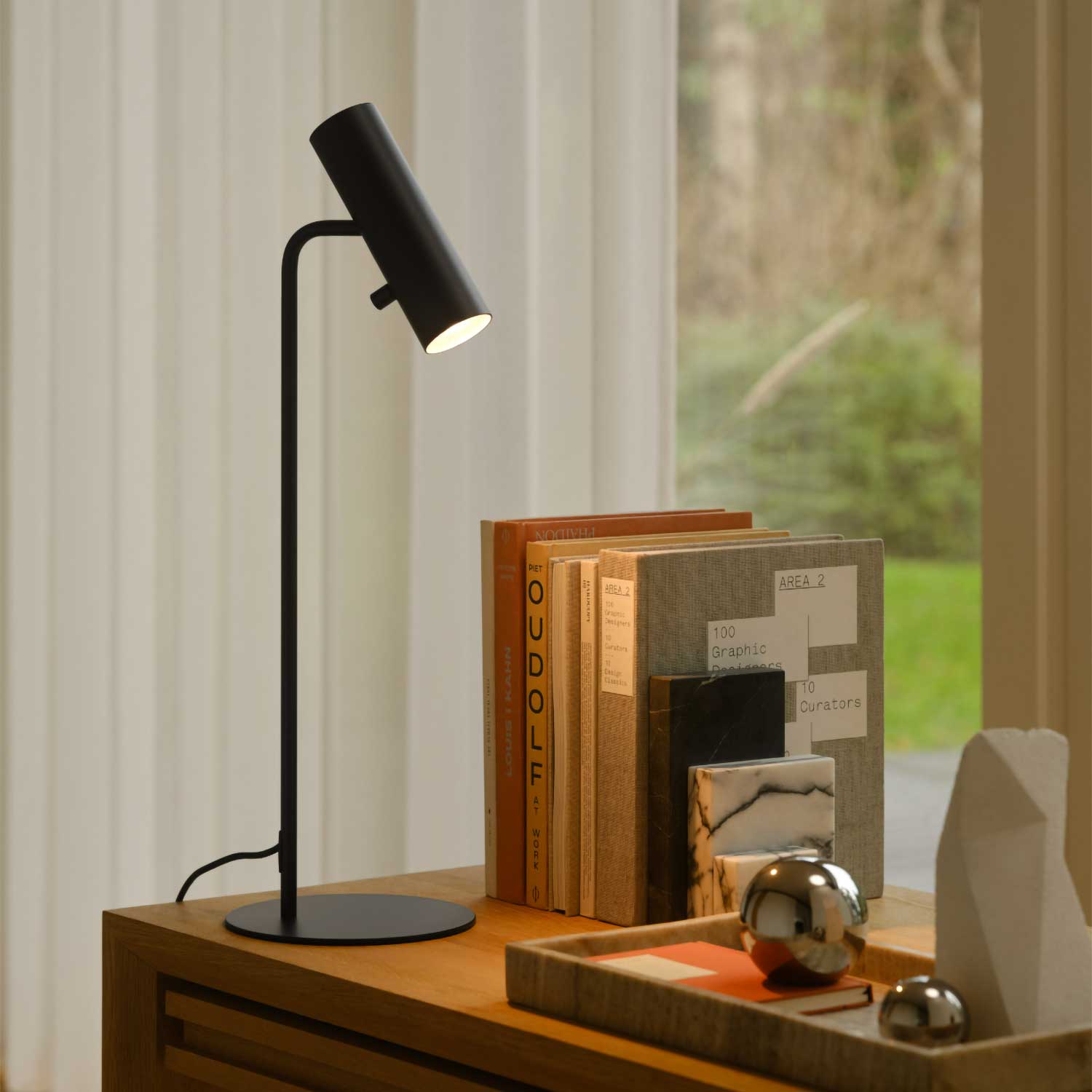 Mib - Lampe de bureau minimaliste en acier