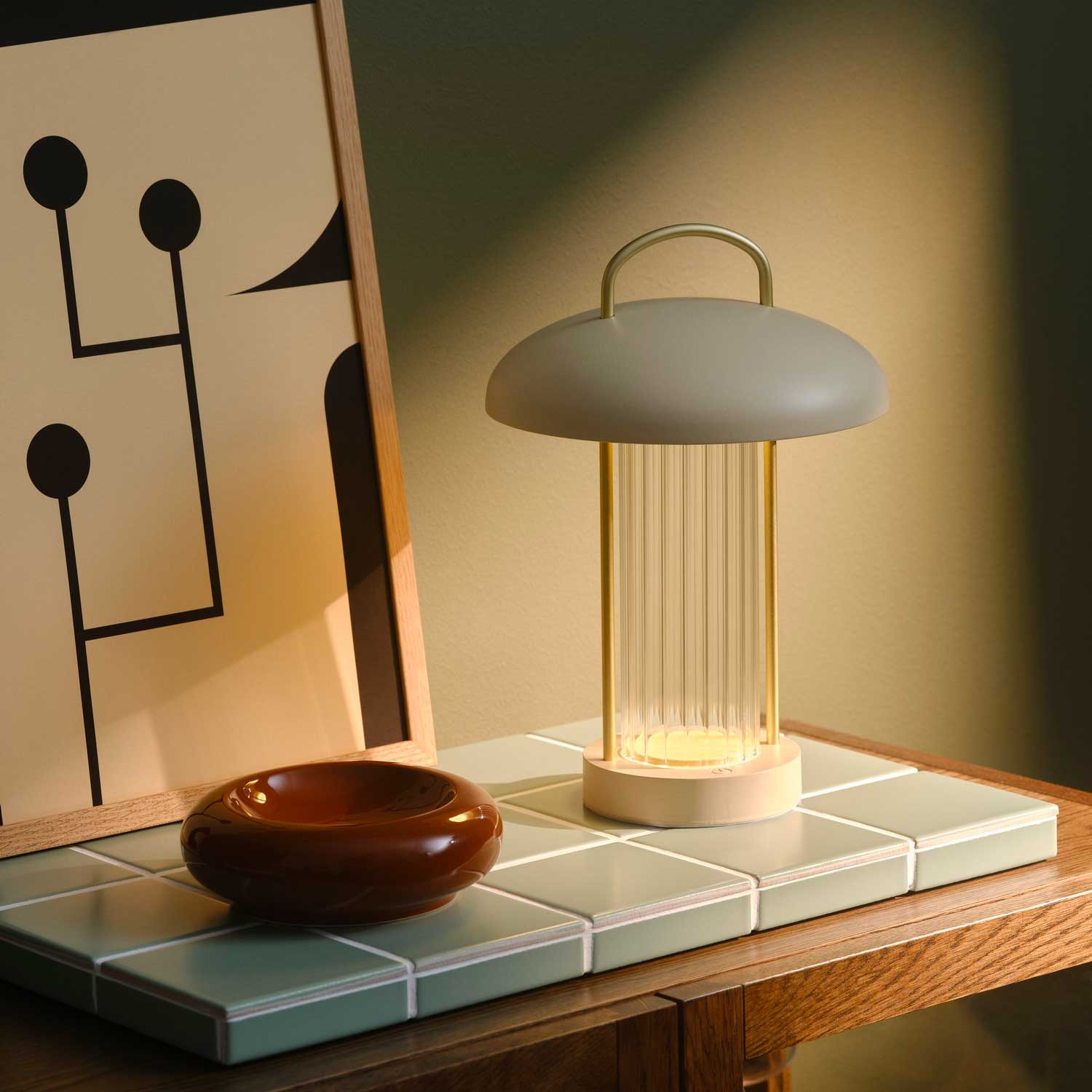 Mirano - Lampe sans-fil LED design en acier pastel pour chambre chic