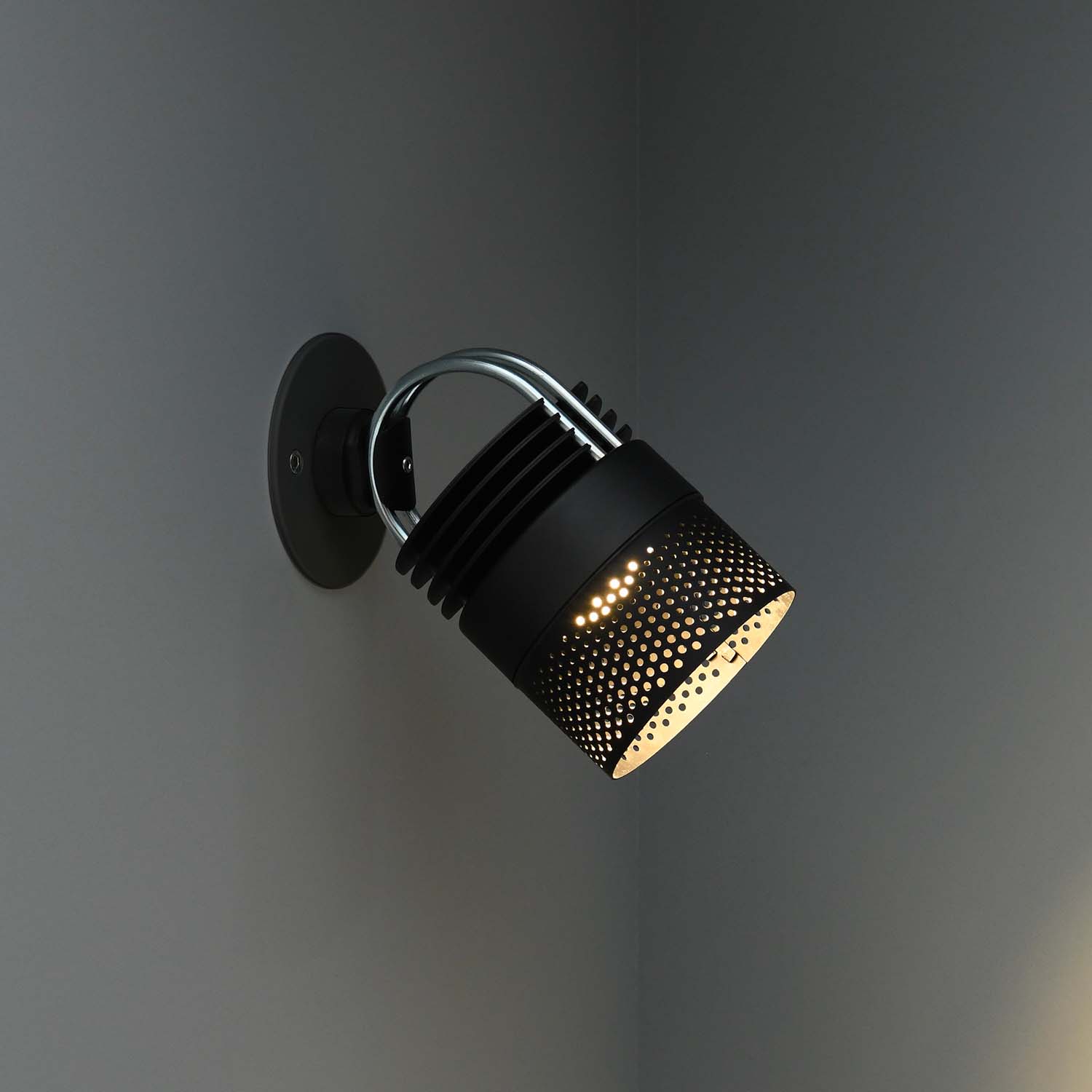 MOD Perfored - Contemporary perforated steel wall light