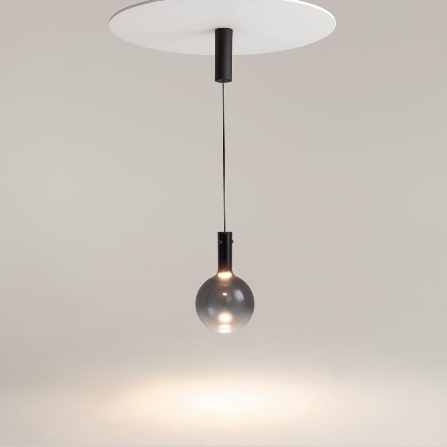 NEBULA - Suspension LED design boule en verre