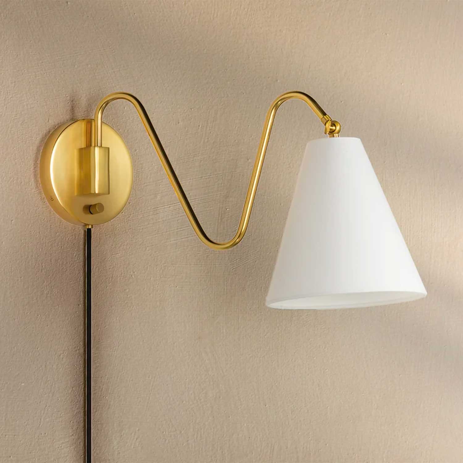 Onda - Art deco adjustable wall sconce for bedroom with switch