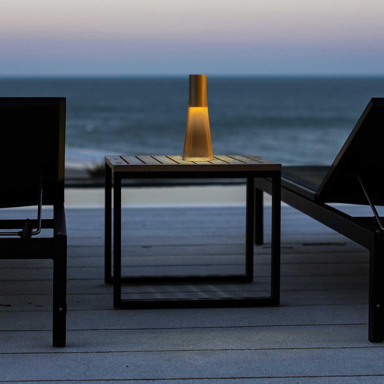 Candel - Kabellose Designlampe für Restauranttisch