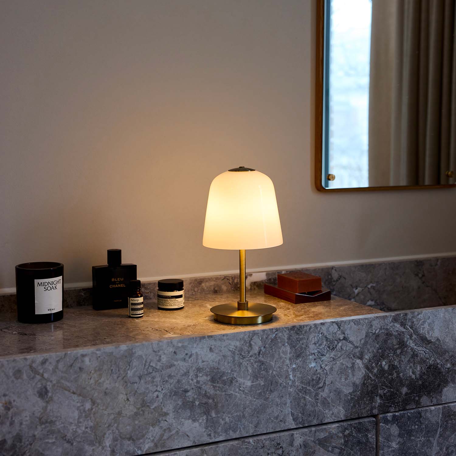 HALO DESIGN ROOM 49 portable lamp in glass and brass design