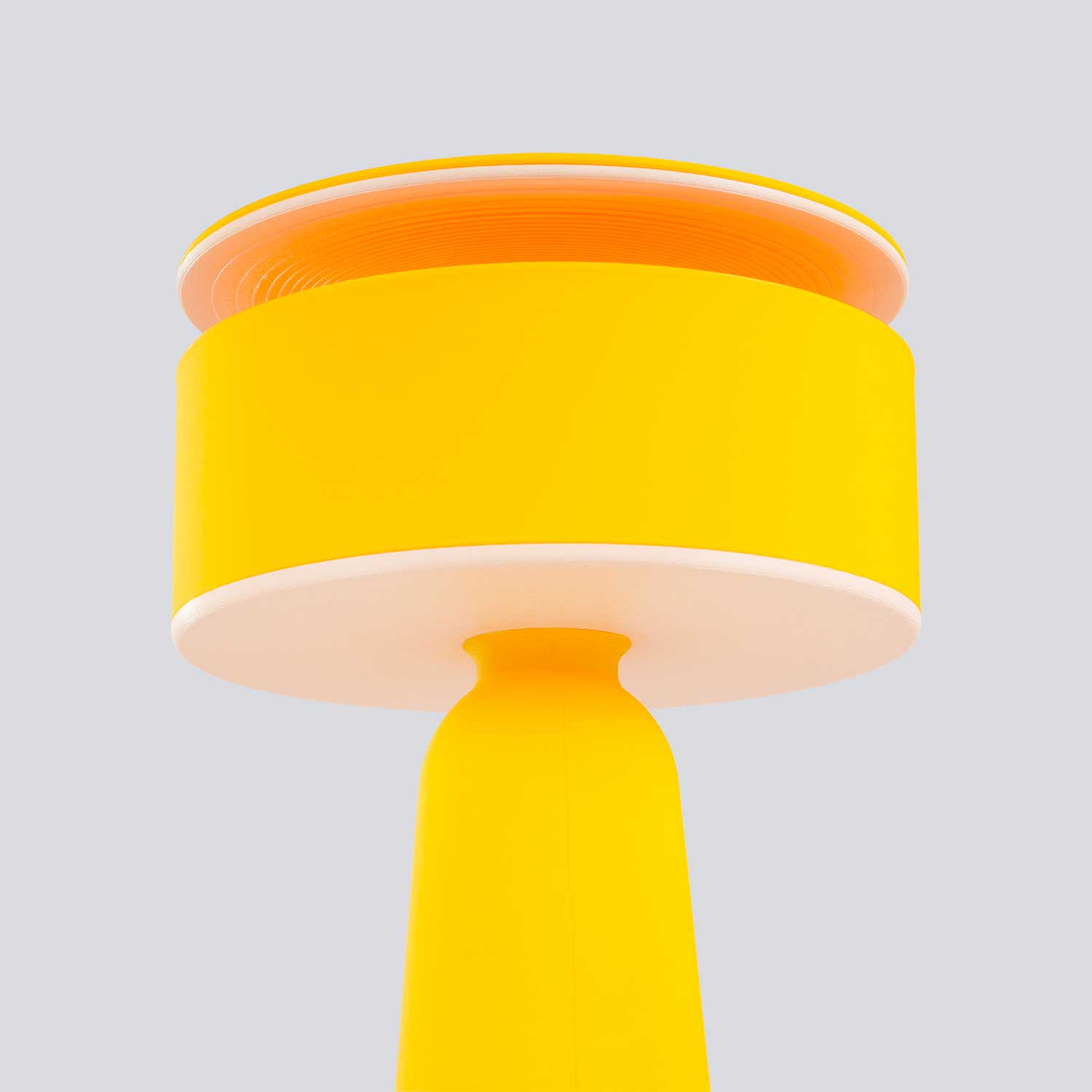 Sarin - Lampe à poser design pour chambre contemporaine