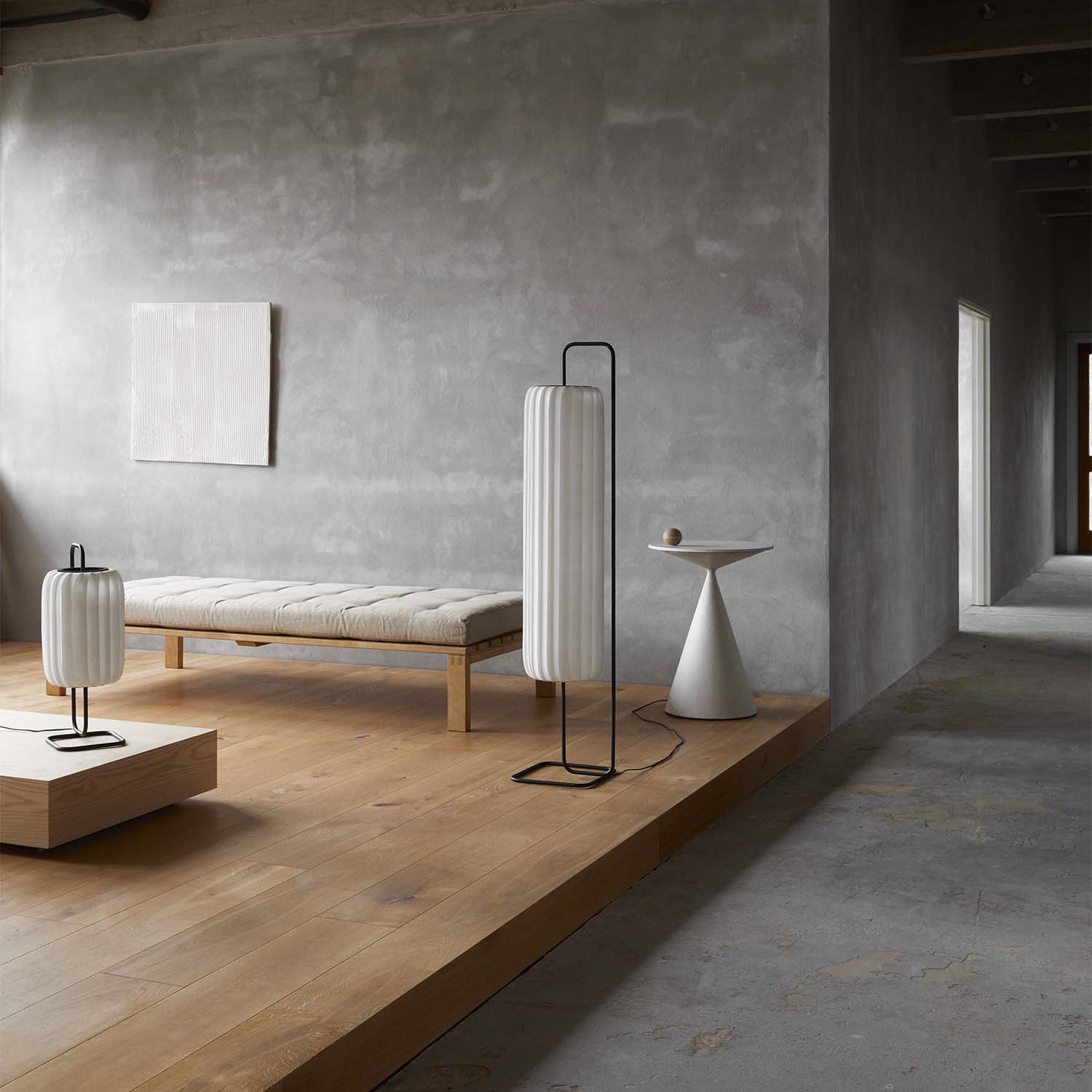 Tom Rossau TR37 floor lamp tube in Scandinavian paper blade