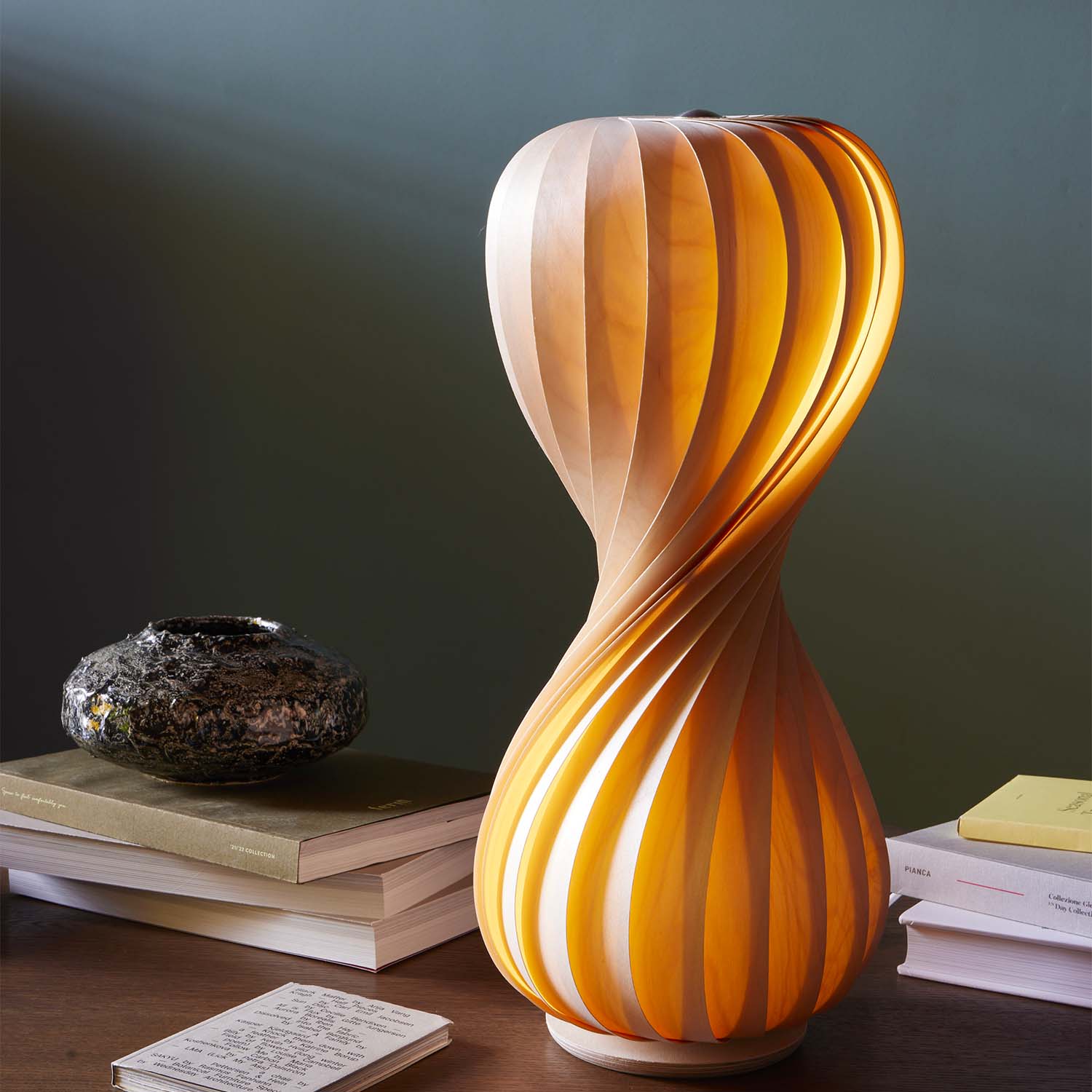 TR7 - Designer table lamp made from twisted wooden slats