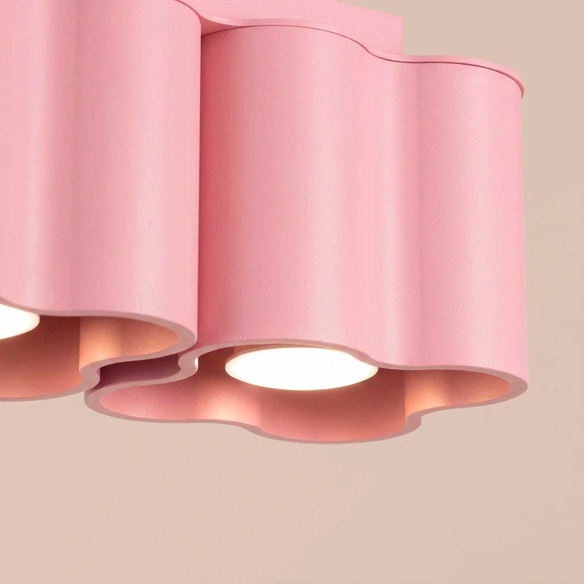 Tulipe - Plafonnier double en aluminium mat aux formes ondulées, style contemporain