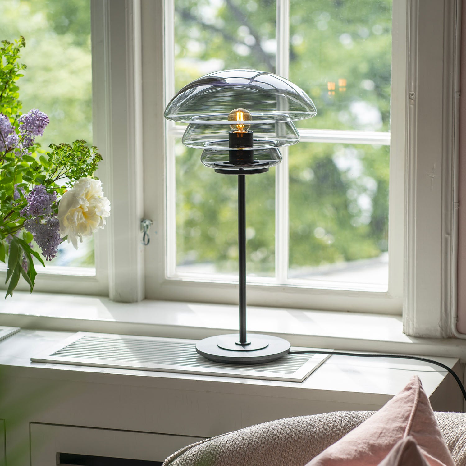 Hadeland Glassverk ARCHIVE 4006 blown glass table lamp