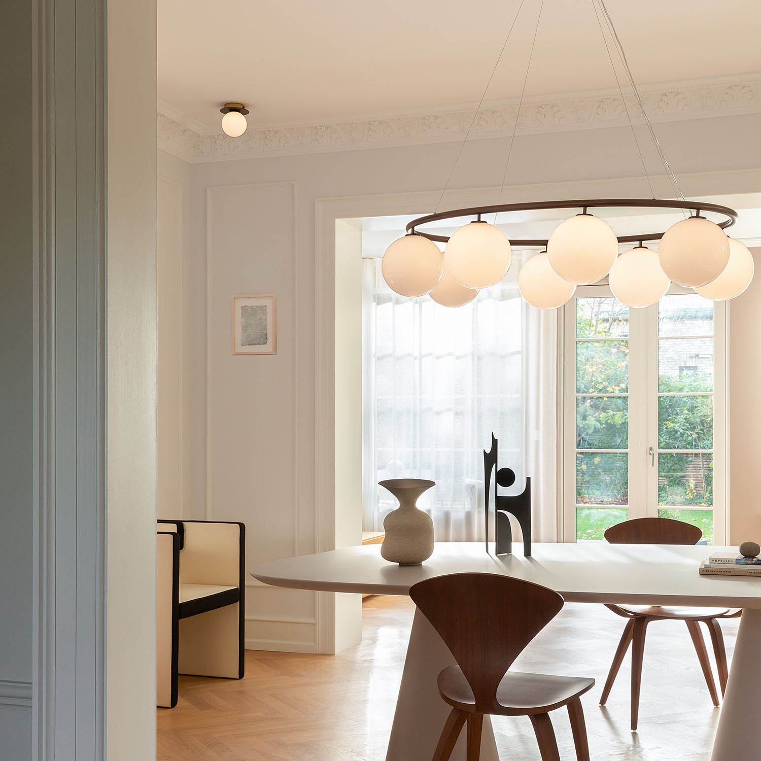 MIIRA Opal Oval – Eleganter, hochwertiger ovaler Esszimmer-Kronleuchter